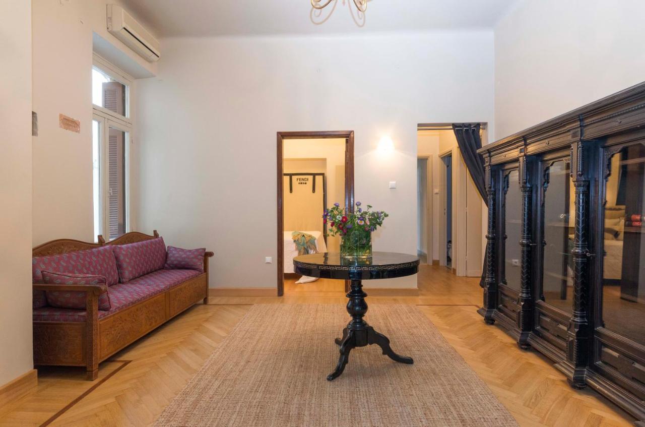 Kolonaki "Centrale" Luxury Apartment Athens Luaran gambar